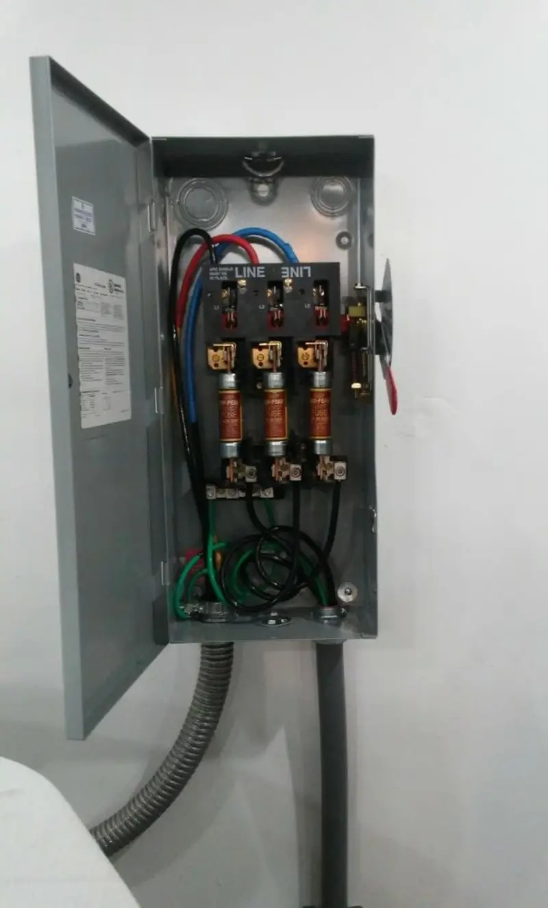 Three-phase disconnect switch installed for Smoke Detector Installation in Temple City